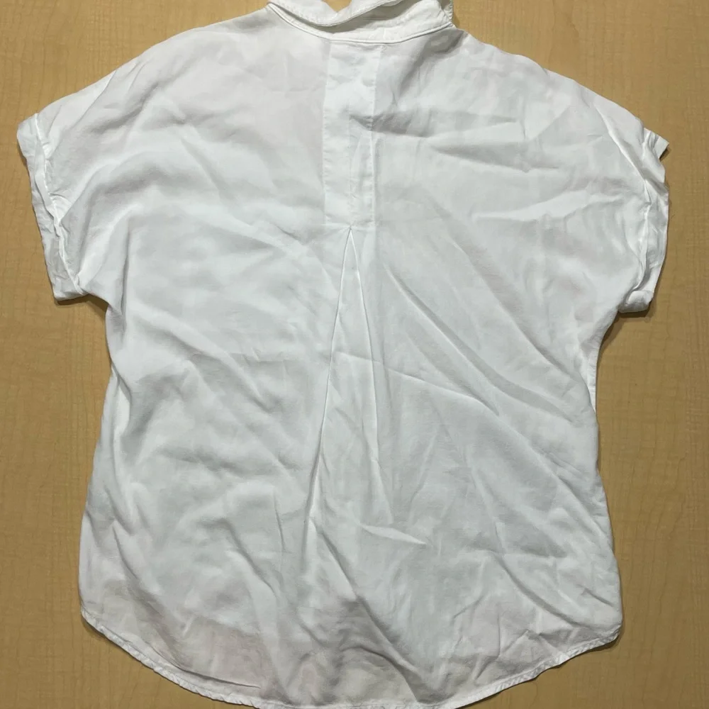 Cloth & Stone Crisp White Rolled Short Sleeve Point Collar Button Down Top Small - Picture 8 of 10